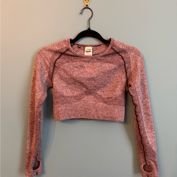 Gymshark Women's Burgundy Long Sleeve Workout Top and Leggings Set - Picture 3 of 9